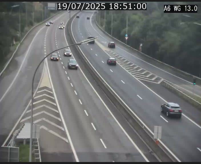 Traffic live webcam Luxembourg Mamer - A6 - BK 13 - direction Luxembourg/France/Allemagne