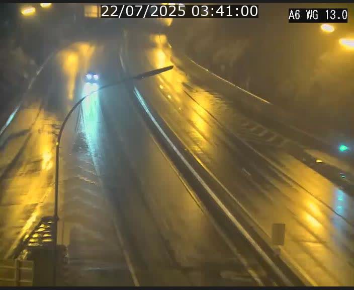 Traffic live webcam Luxembourg Mamer - A6 - BK 13 - direction Luxembourg/France/Allemagne