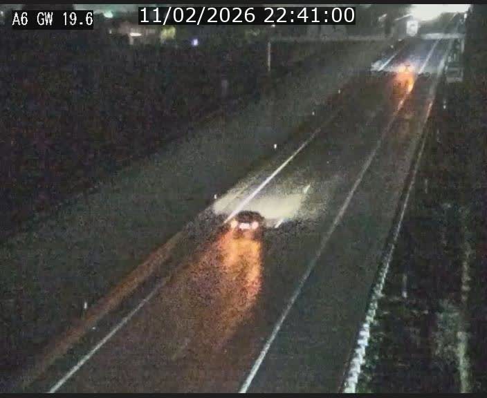 Traffic live webcam Luxembourg - Steinfort - A6 - BK 19.6 - direction Belgique