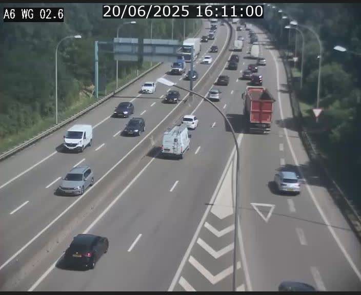 Traffic live webcam Luxembourg Croix de Cessange - A6 - BK 2.6 - direction France/Allemagne