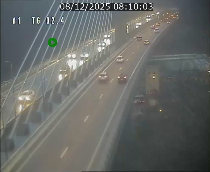 Traffic live webcam Luxembourg Sandweiler - A1 direction Luxembourg-ville - BK 2.4
