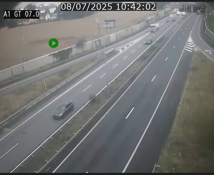 Traffic live webcam Luxembourg Cents - A1 direction Kirchberg - BK 7