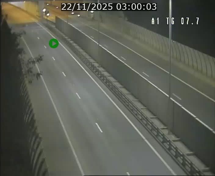Traffic live webcam Luxembourg Kirchberg - A1 direction Luxembourg-ville - BK 7.7