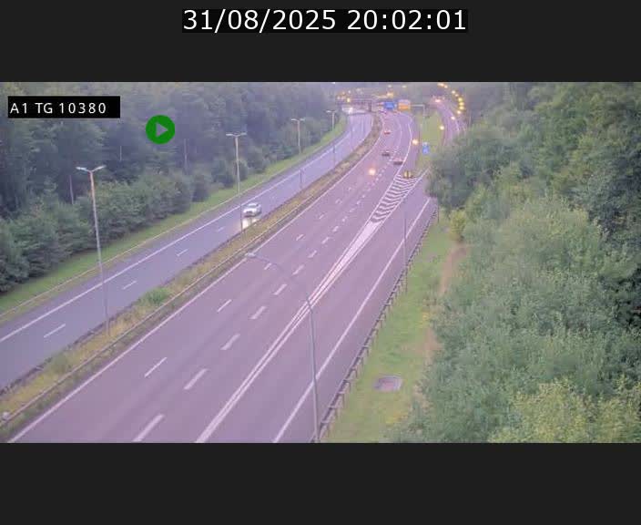 Traffic live webcam Luxembourg Senningerberg - A1 direction Luxembourg Kirchberg - BK 10.3