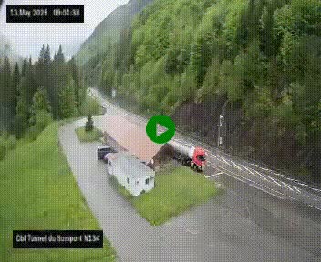 Webcam à l'entrée du tunnel du Somport, côté français, sur la N134, dans les Pyrénées, en direction de l'Espagne, à 1116 mètres d'altitude