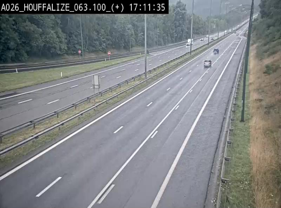 Webcam autoroute des Ardennes (E25/A26) à hauteur d'Houffalize. Vue orientée vers Baraque de Fraiture