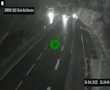 Webcam routière à hauteur de Bois-Guillaume en périphérie de Rouen. Vue orientée vers Rouen