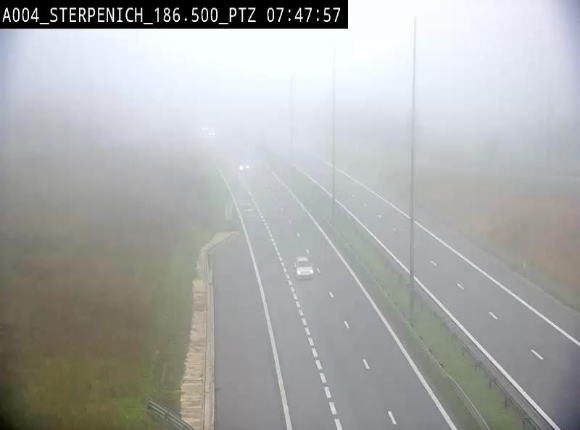 Webcam E411 à Sterpenich en Belgique près de la frontière du Luxembourg. Vue orientée vers Bruxelles