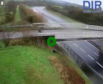 Webcam sur A84 à hauteur de Pont-Farcy, au niveau du pont autoroutier sur la Vire, au sud de Saint-Lô