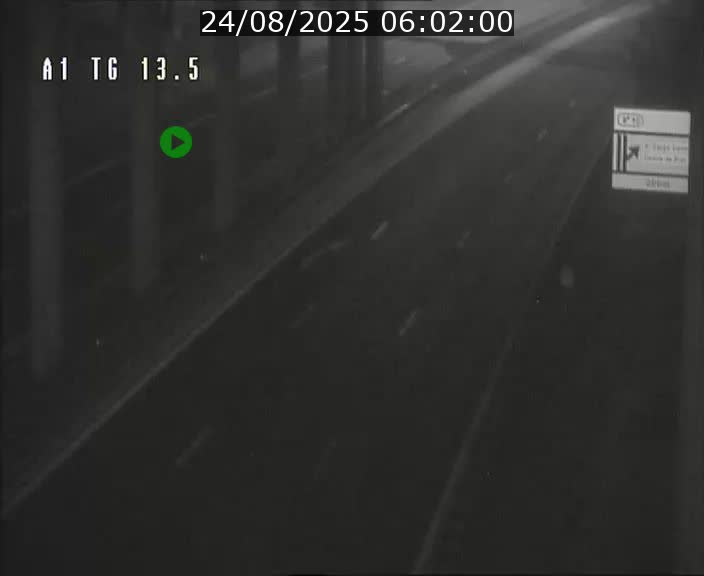 Traffic live webcam Luxembourg Senningen - A1 direction Luxembourg - BK 13.5