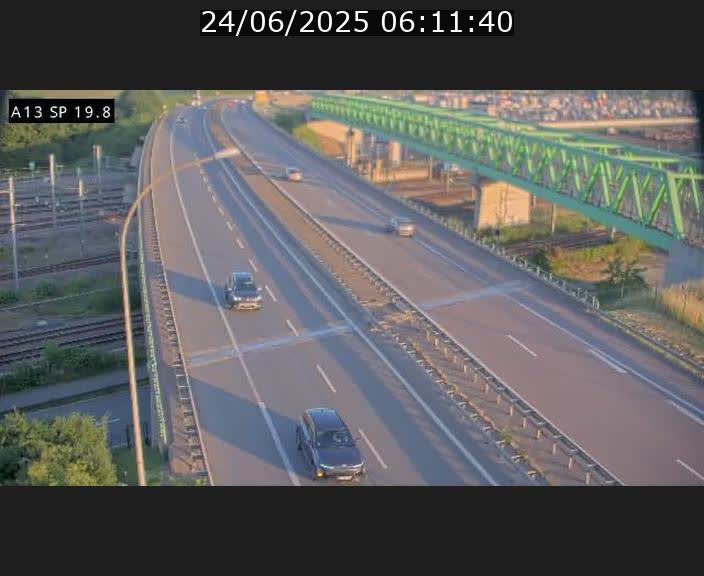 Traffic live webcam Luxembourg Croix de Bettembourg - A13 direction Esch-sur-Alzette - BK 19.8
