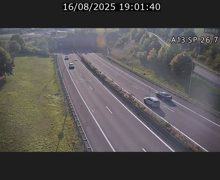 Traffic live webcam Luxembourg Frisange - A13 direction Luxembourg-ville - BK 26.7