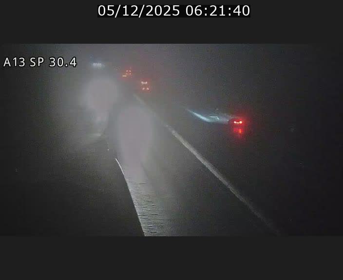 Traffic live webcam Luxembourg Altwies - A13 direction Luxembourg-ville - BK 30.4