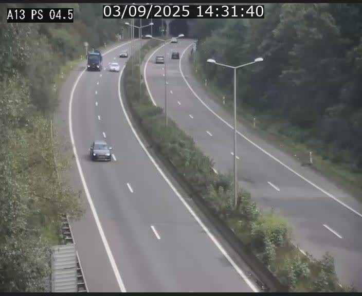 Traffic live webcam Luxembourg Differdange - A13 direction Esch-sur-Alzette - BK 4.5