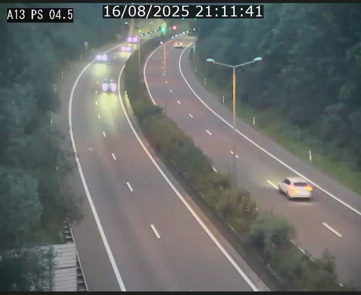 Traffic live webcam Luxembourg Differdange - A13 direction Esch-sur-Alzette - BK 4.5