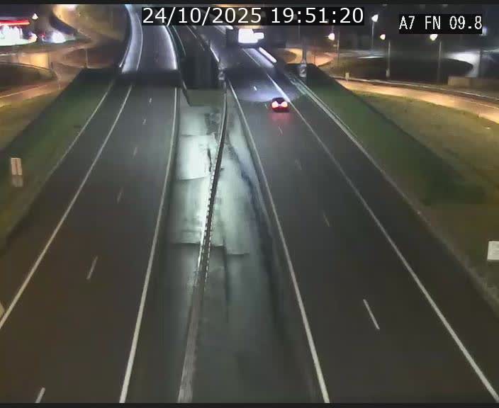 Caméra trafic Luxembourg - A7, Tunnel Gousselerbierg, sortie sud, direction rond-point Lorentzweiler (BK 9.9)