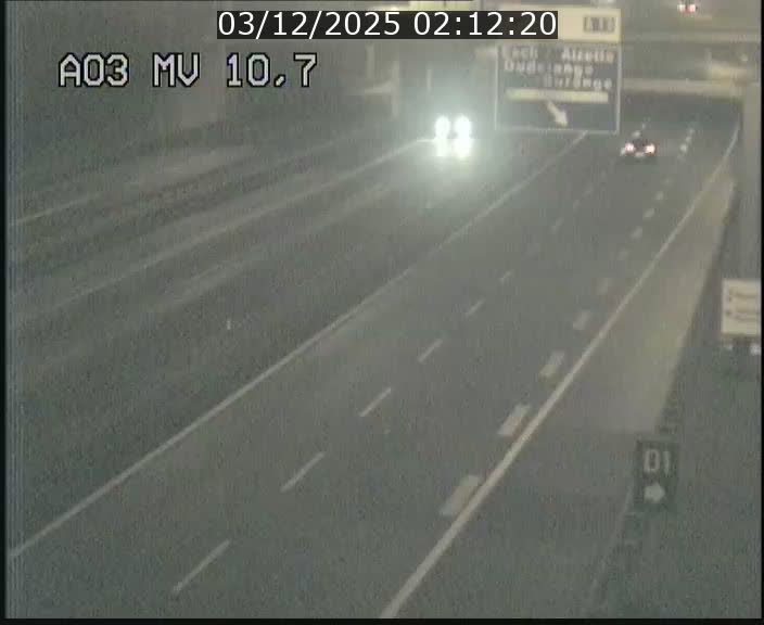 Traffic live webcam Luxembourg Croix de Bettembourg - A3 - BK 10.7 - direction France