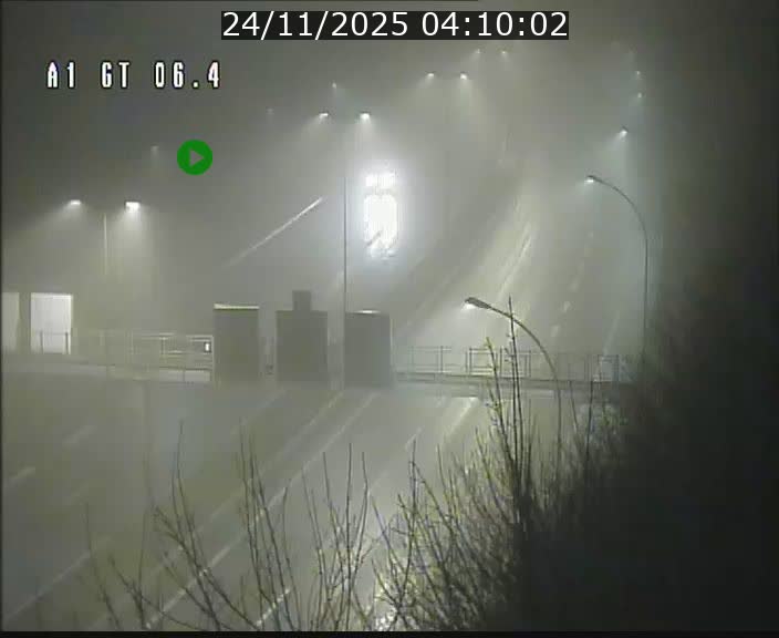 Traffic live webcam Luxembourg Hamm - A1 direction Sandweiler - BK 6.4