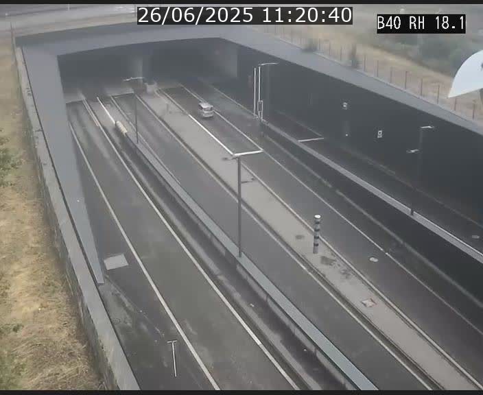 Webcam sur la route de contournement d'Esch-Belval avant le tunnel Central Gate au niveau de la porte de France et du radar fixe