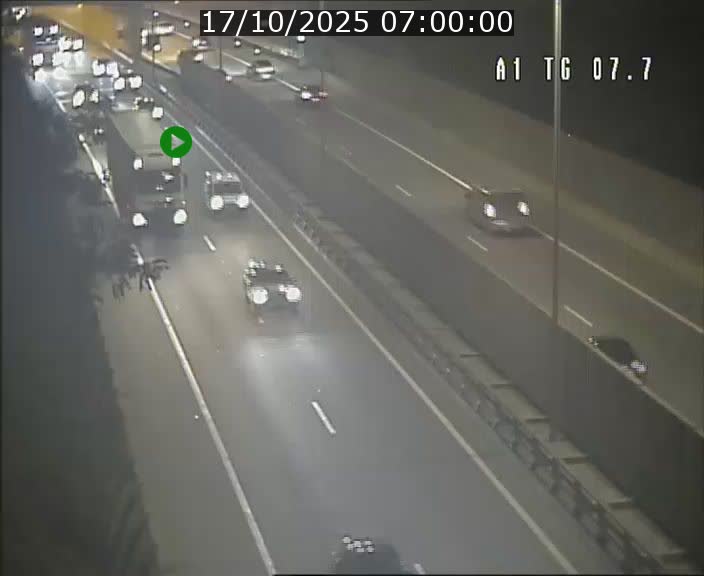 Traffic live webcam Luxembourg Kirchberg - A1 direction Luxembourg-ville - BK 7.7