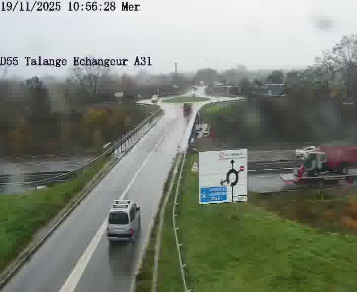 Webcam sur la D55 à Talange au niveau du pont surplombant l'A31 (sens droite-gauche vers Luxembourg). Vue orientée vers Ay-sur-Moselle.