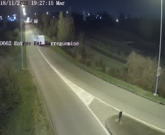 Point de vue trafic déployé sur D662 (France) à Sarreguemines, regardant vers Sarreguemines, aidant conducteurs et services à anticiper les flux.