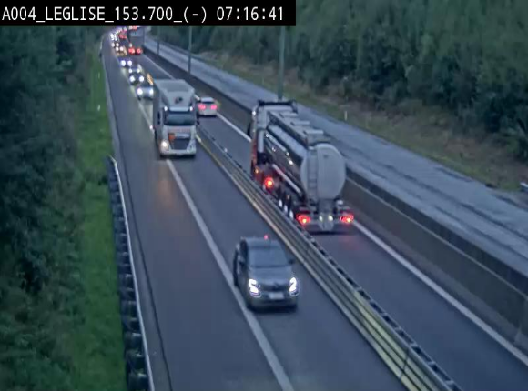 Webcam autoroute A4 (E411-E25) à Léglise, avant la jonction avec la N40. Vue orientée vers Bruxelles