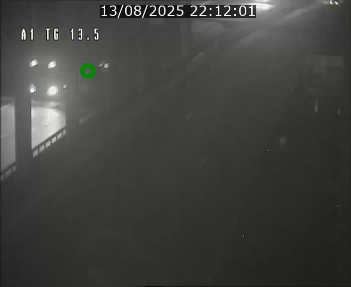 Traffic live webcam Luxembourg Senningen - A1 direction Luxembourg - BK 13.5