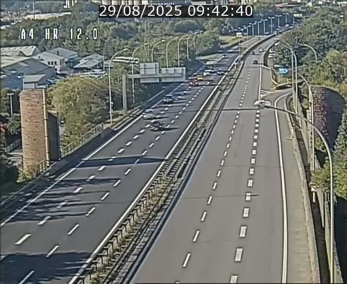 Traffic live webcam Luxembourg Jonction Foetz - A4 - BK 12.0 - direction Esch sur Alzette