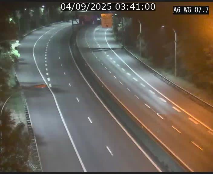 Traffic live webcam Luxembourg - Bridel - A6 - BK 7.7 - direction Belgique