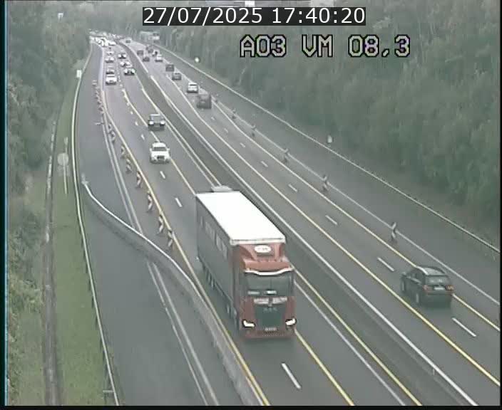 Traffic live webcam Luxembourg Bettembourg - A3 - BK 8.3 - direction France