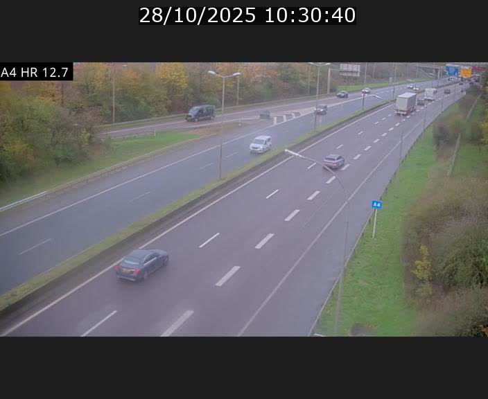 Traffic live webcam Luxembourg Esch sur Alzette - A4 - BK 12.7 - direction Esch-Belval