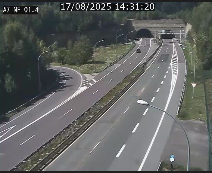 Caméra autoroute Luxembourg A7 - Echangeur Waldhaff - direction Tunnel Stafelter