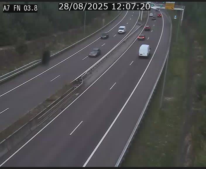 Caméra autoroute Luxembourg A7 - Passage à gibier Rëngelbour - direction Tunnel Stafelter