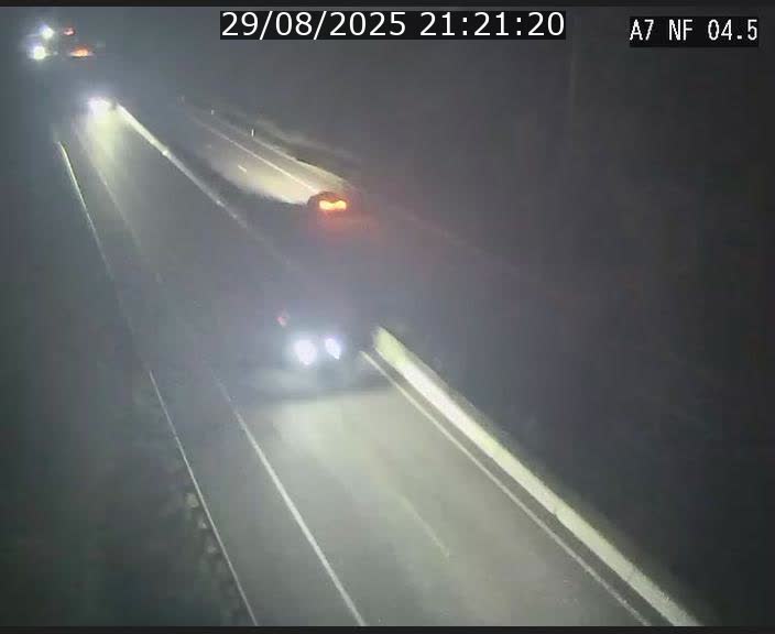 Caméra autoroute Luxembourg A7 - Passage à gibier Rëngelbour - direction Tunnel Grouft