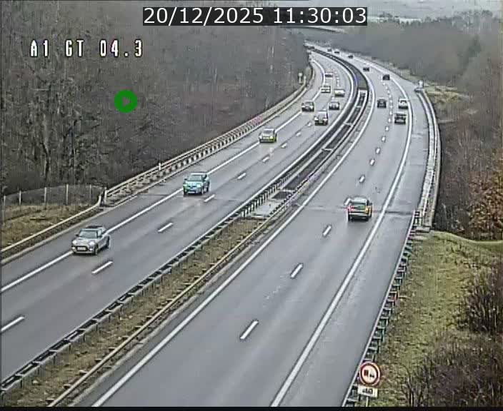 Traffic live webcam Luxembourg Itzig - A1 direction Sandweiler - BK 4.3