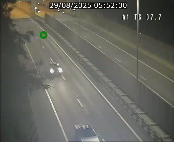 Traffic live webcam Luxembourg Kirchberg - A1 direction Luxembourg-ville - BK 7.7