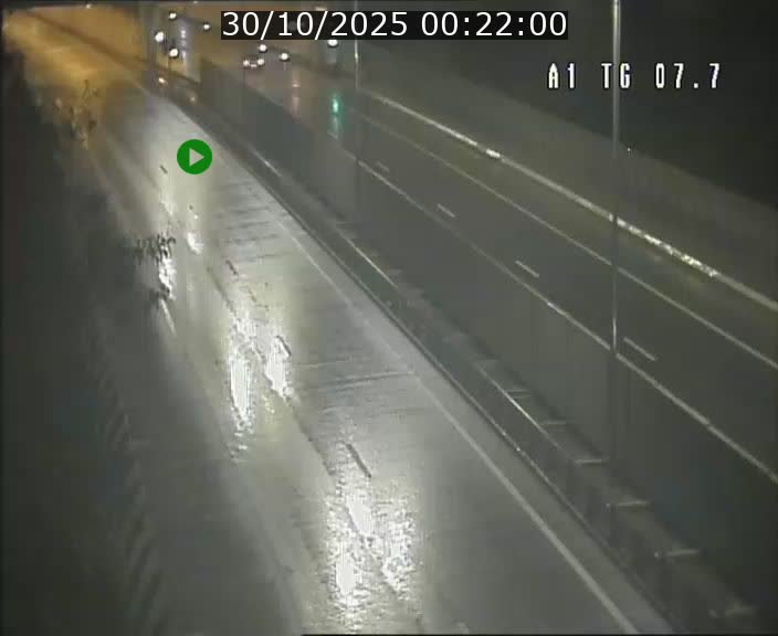 Traffic live webcam Luxembourg Kirchberg - A1 direction Luxembourg-ville - BK 7.7