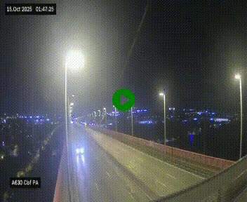 Webcam autoroute sur le périphérique de Bordeaux (A630) au nord de la ville. Caméra située sur le Pont d'Aquitaine.