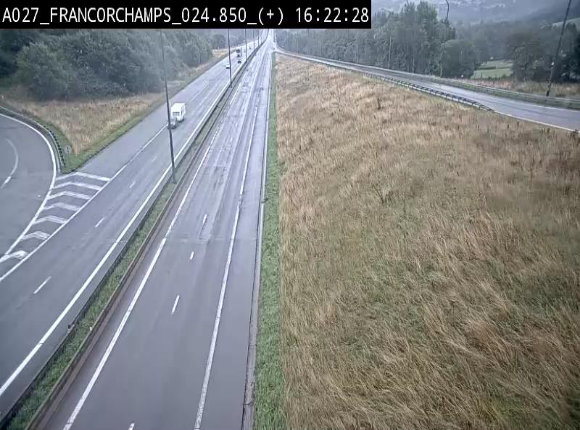 Caméra autoroutière à proximité du circuit de Spa-Francorchamps à Stavelot sur l'A27/E42
