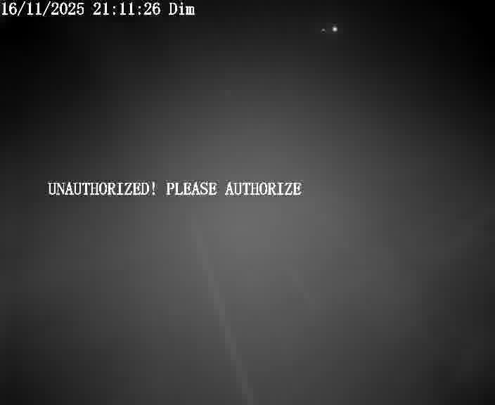 Webcam sur la D910 située dans la Côte des 4 vents. Vue orientée vers le bas, vers Saint-Avold.