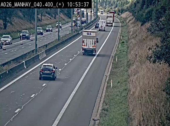 Webcam autoroute A26/E25 à hauteur de Manhay, avant la jonction avec la N651 en direction de Luxembourg - BK 40.4