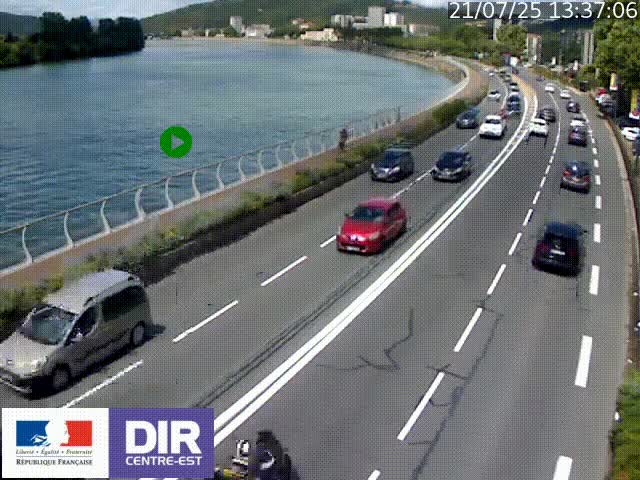 Webcam sur le quai Parjot à Vienne, aux Portes de Lyon, sur la Nationale 7, à la jonction avec le boulevard du Rhône-nord (D1407), caméra orientée vers Lyon