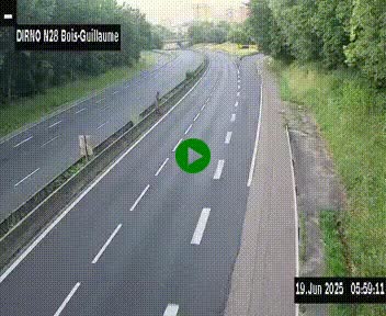 Webcam routière à hauteur de Bois-Guillaume en périphérie de Rouen. Vue orientée vers Rouen