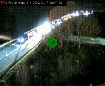 Webcam à hauteur du Leclerc Normanville sur la N154. Vue orientée vers Rouen