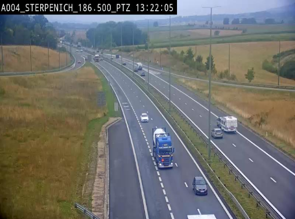Webcam E411 à Sterpenich en Belgique près de la frontière du Luxembourg. Vue orientée vers Bruxelles