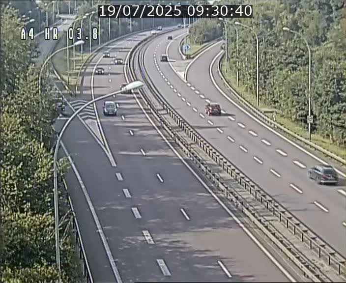 Webcam traffic A4 Luxembourg - BK 3.8 - Leudelange (direction Esch sur Alzette)