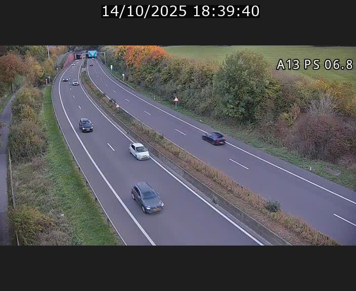 Traffic live webcam Luxembourg Ehlerange - A13 direction Esch-sur-Alzette - BK 6.8