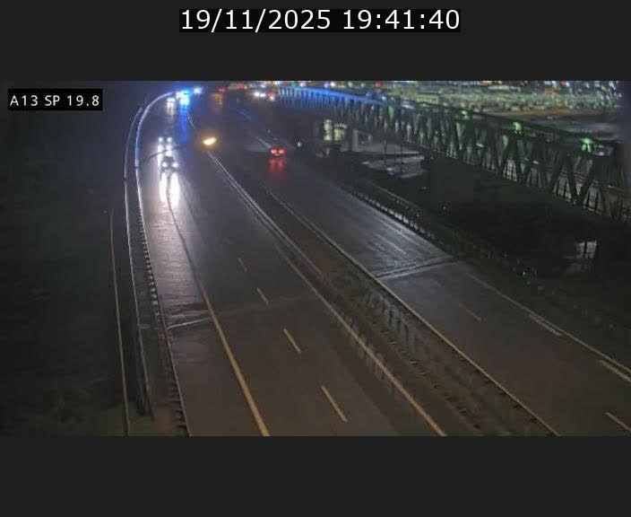 Traffic live webcam Luxembourg Croix de Bettembourg - A13 direction Esch-sur-Alzette - BK 19.8