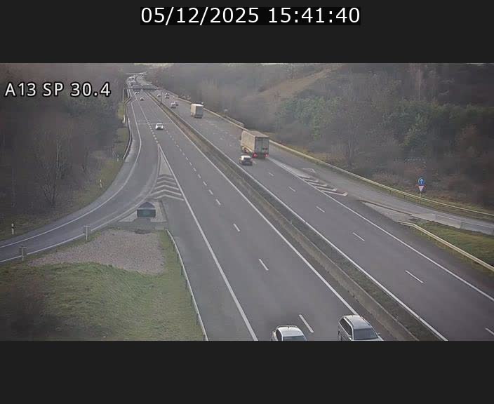 Traffic live webcam Luxembourg Altwies - A13 direction Luxembourg-ville - BK 30.4